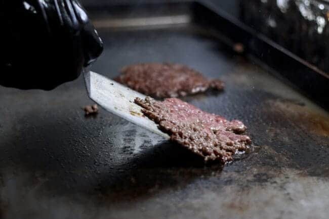 FileName: viande-burger-grill.jpg.